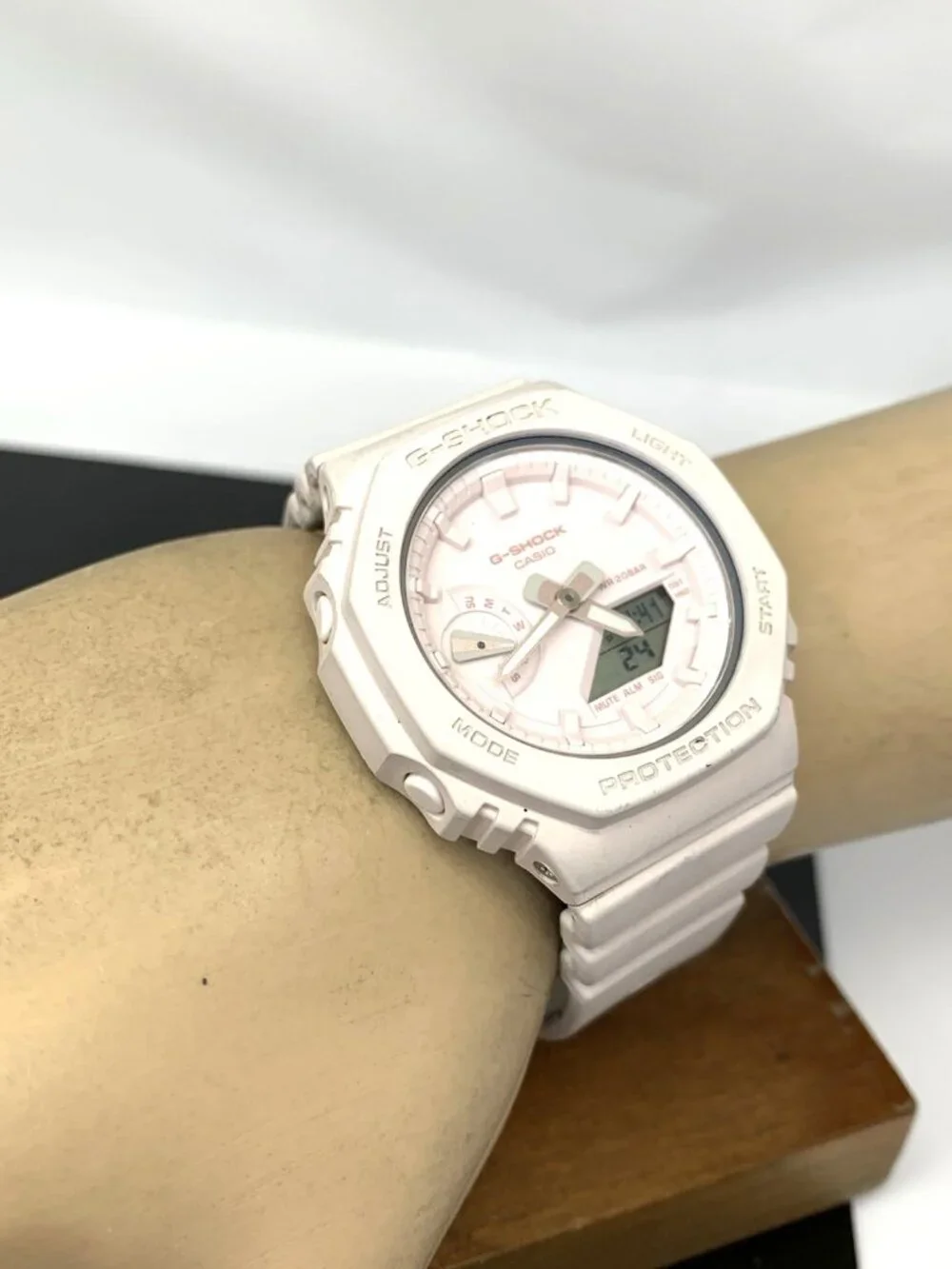 Casio G-Shock Women's Watch GMAS2100 Quartz Blush Resin Analog Digital 43mm 5611